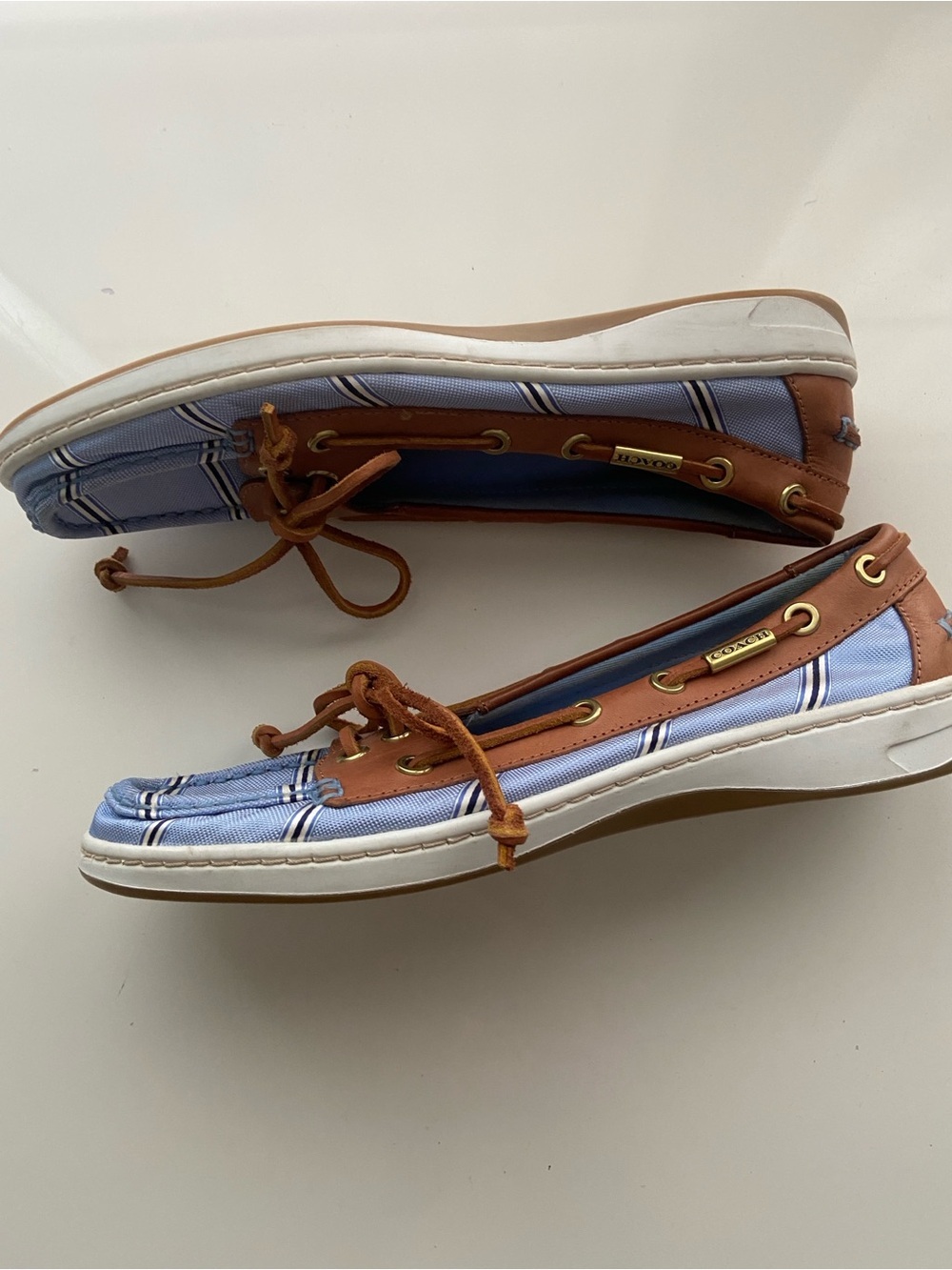 Coach Richelle Boat Shoes Canvas Nautical Blue Striped Tan Leather size 8.5 - Picture 3 of 9